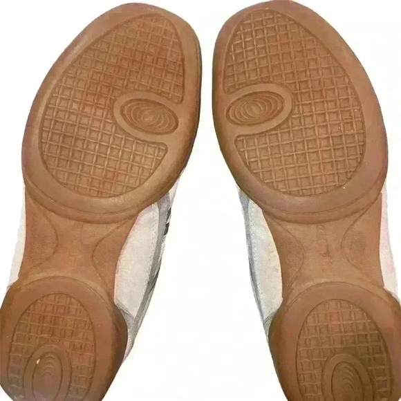 Easy Spirit ExploreMap Slip On Size 9.5 - Picture 7 of 10